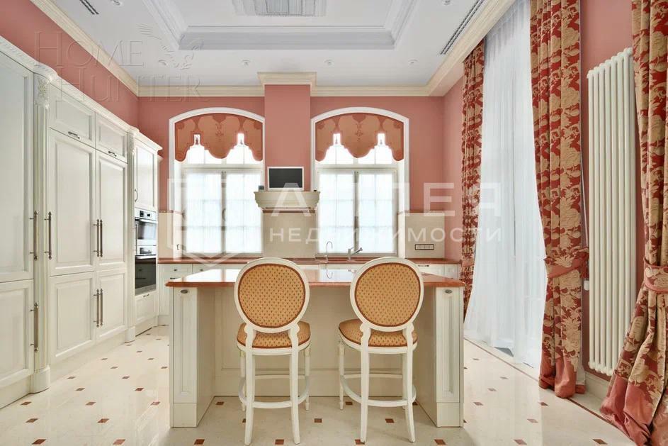 2-этажный коттедж 1 211 м² с отделкой