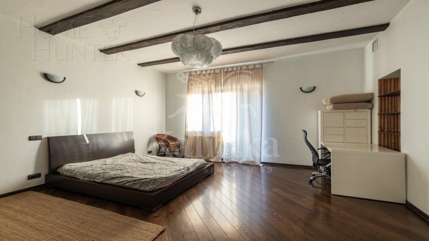 2-этажный коттедж 600 м² с отделкой