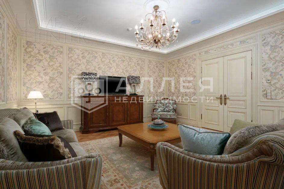 2-этажный коттедж 1 211 м² с отделкой