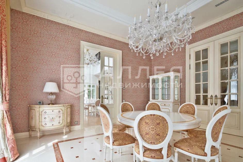 2-этажный коттедж 1 211 м² с отделкой