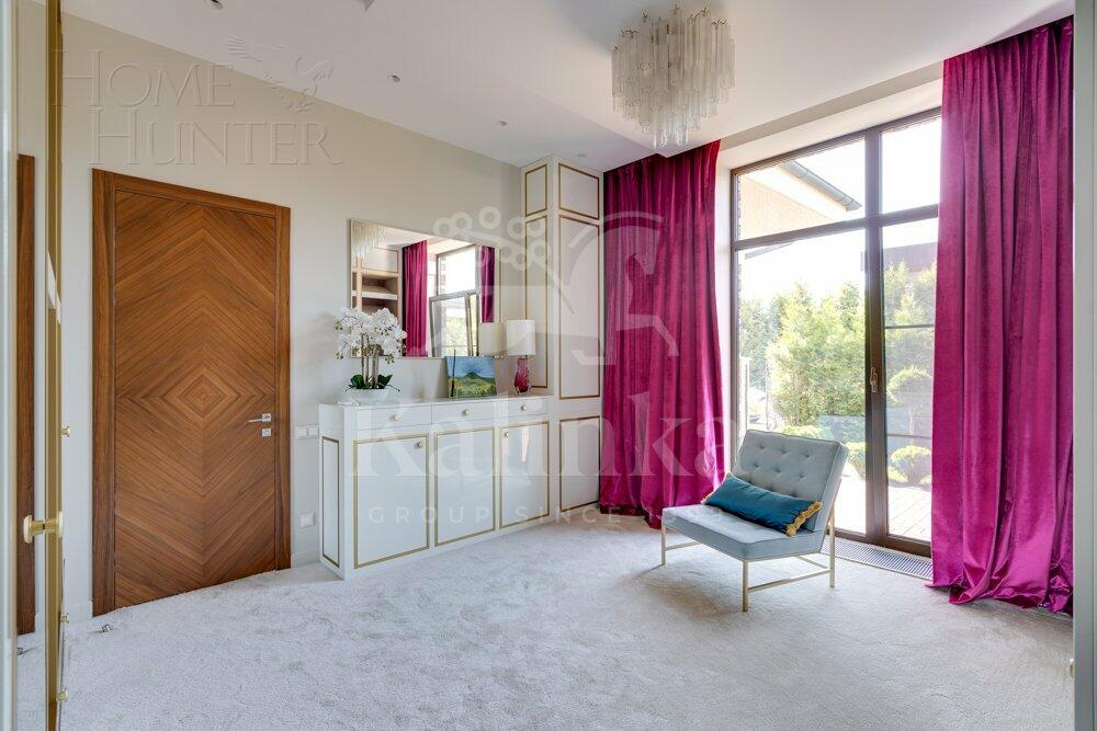 2-этажный коттедж 520 м² с отделкой