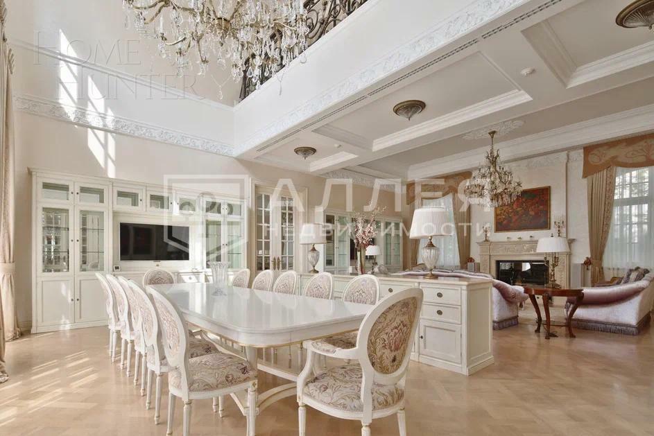 2-этажный коттедж 1 211 м² с отделкой