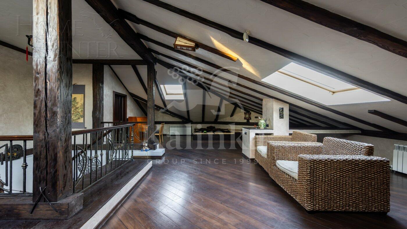 2-этажный коттедж 600 м² с отделкой