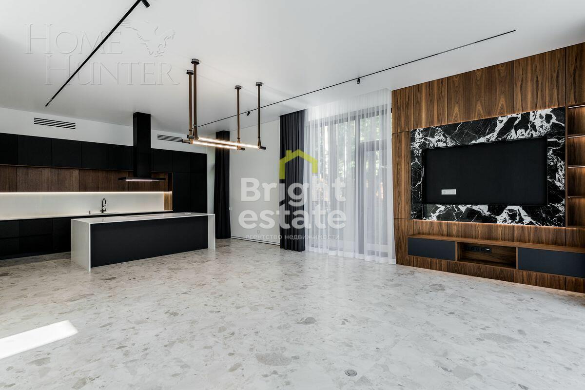 2-этажный коттедж 650 м² с отделкой