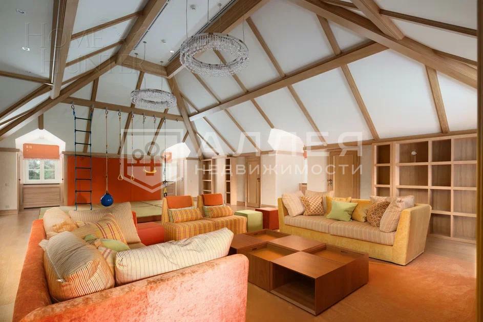 2-этажный коттедж 1 211 м² с отделкой