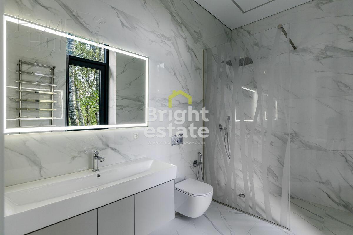 2-этажный коттедж 650 м² с отделкой