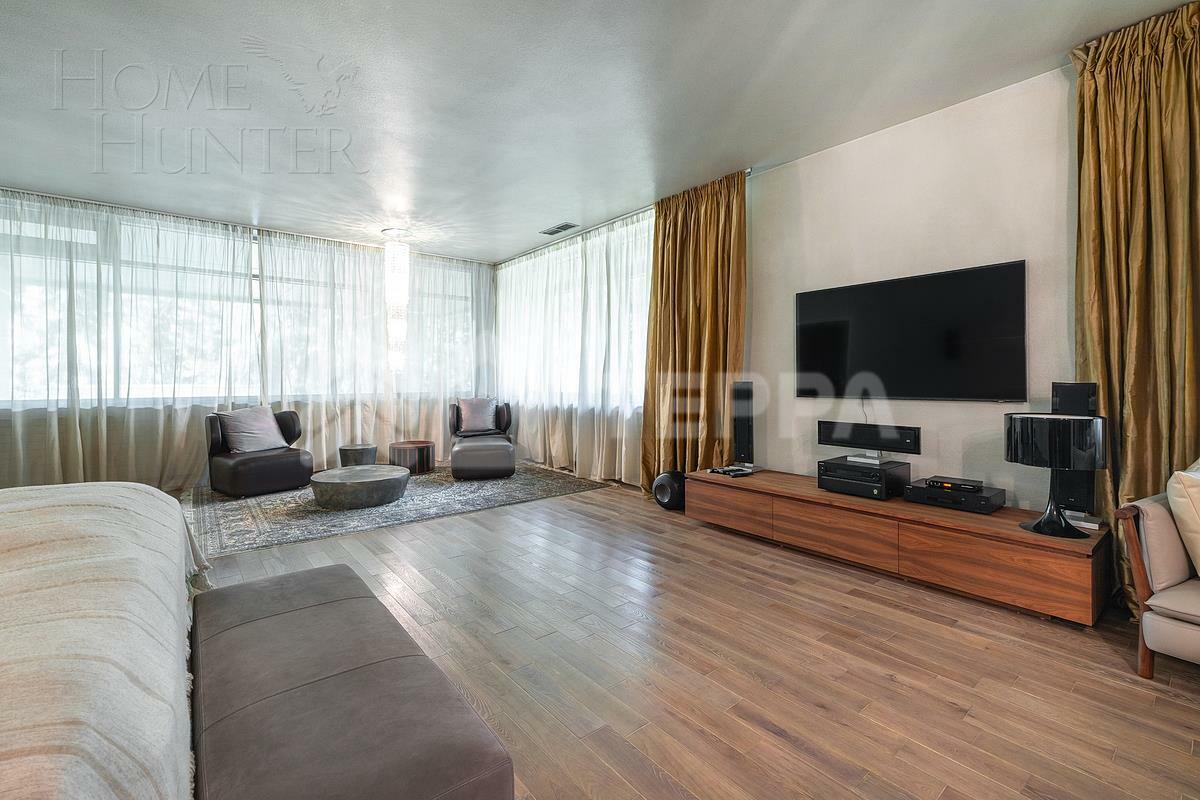 2-этажный коттедж 1 230 м² с отделкой