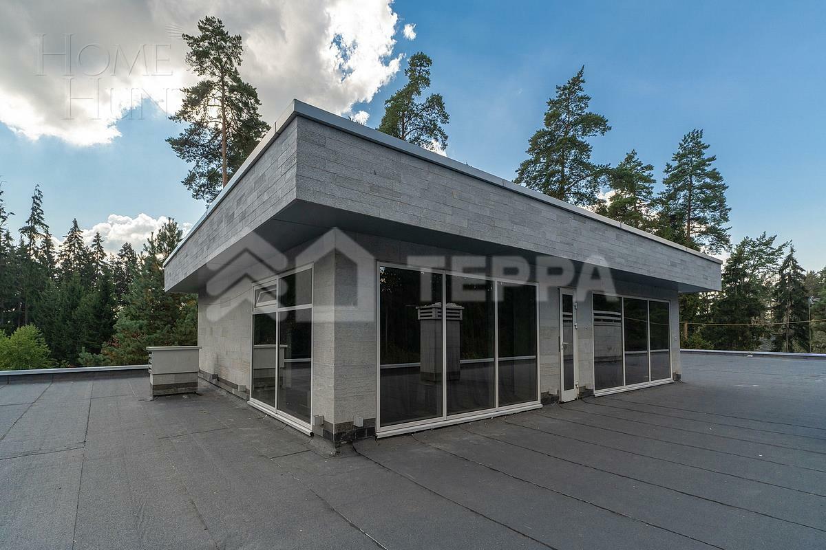 2-этажный коттедж 1 230 м² с отделкой