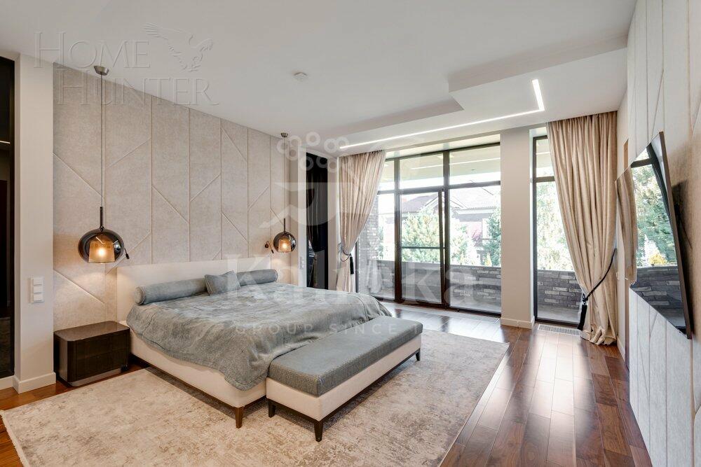 2-этажный коттедж 520 м² с отделкой