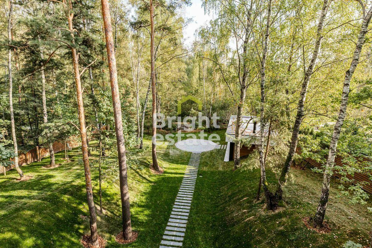 2-этажный коттедж 650 м² с отделкой