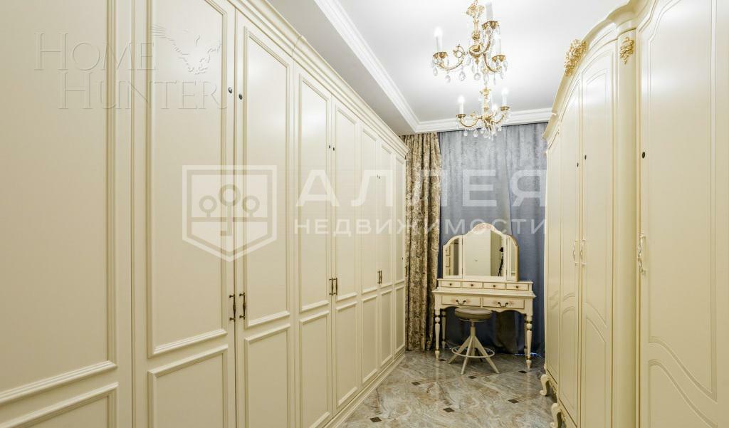 2-этажный таунхаус 390 м² с отделкой