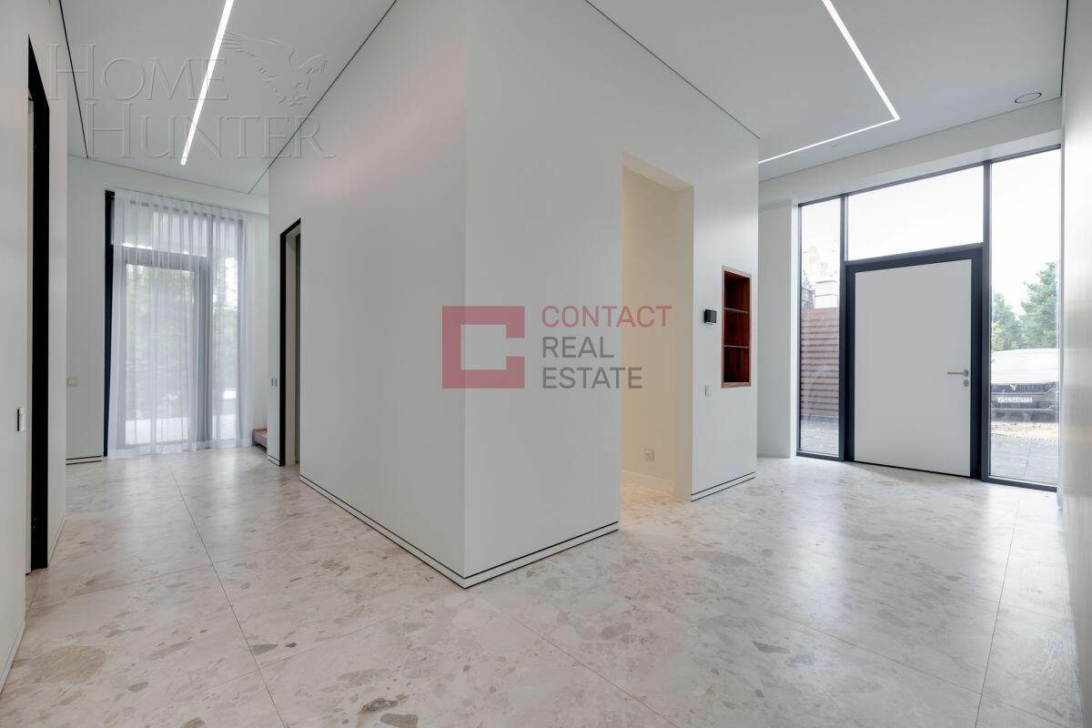 2-этажный коттедж 650 м² с отделкой