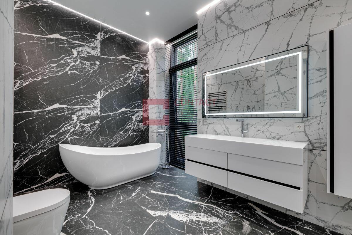 2-этажный коттедж 650 м² с отделкой