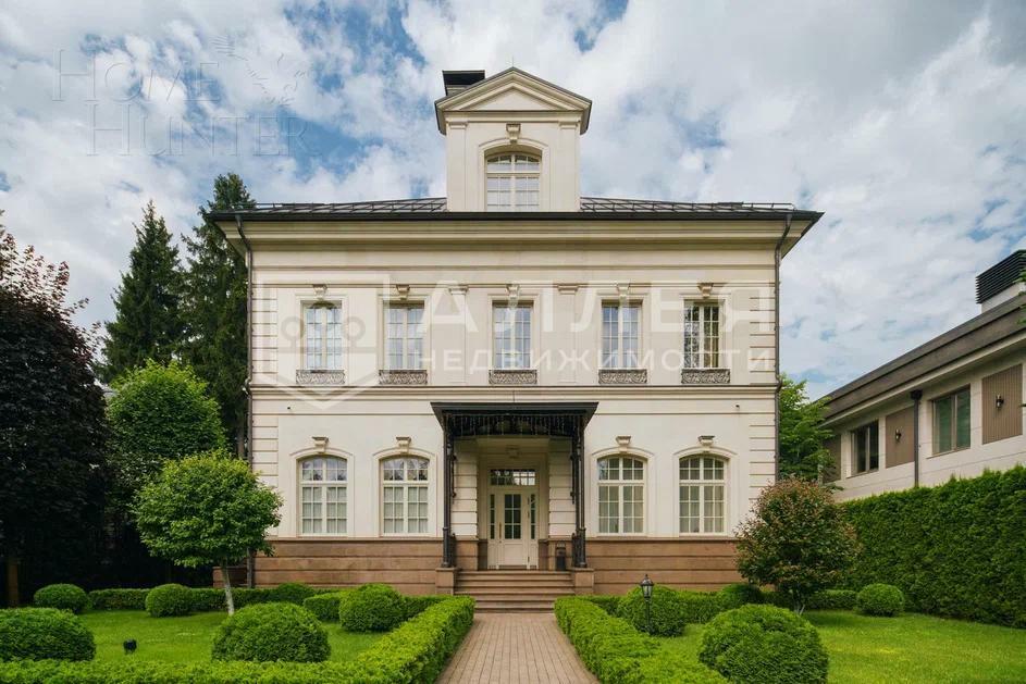 2-этажный коттедж 1 211 м² с отделкой