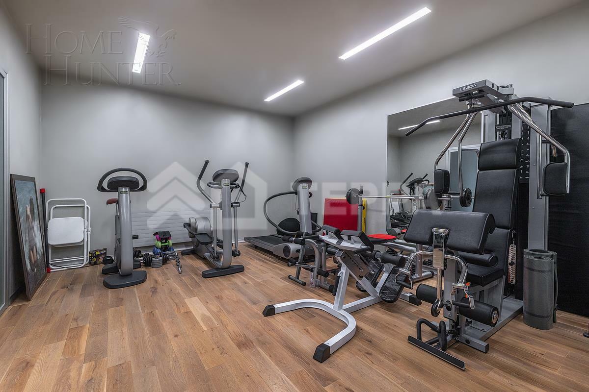 2-этажный коттедж 1 230 м² с отделкой