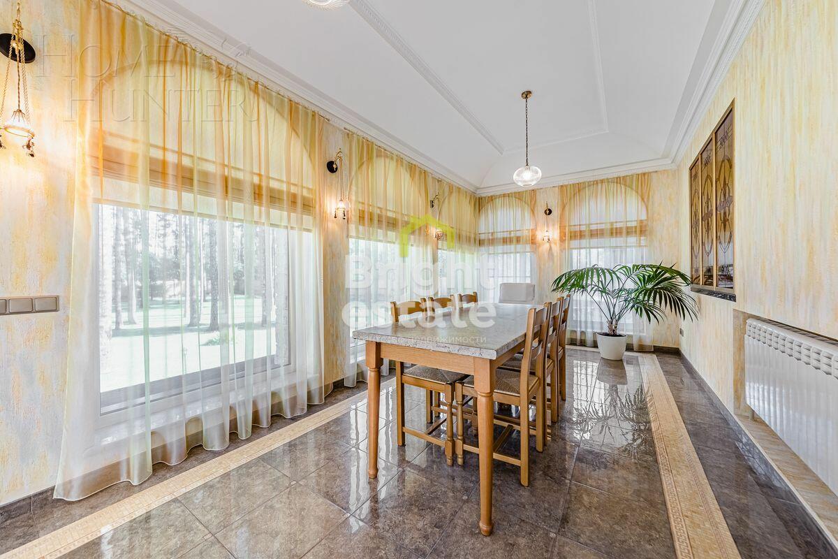 2-этажный коттедж 800 м² с отделкой