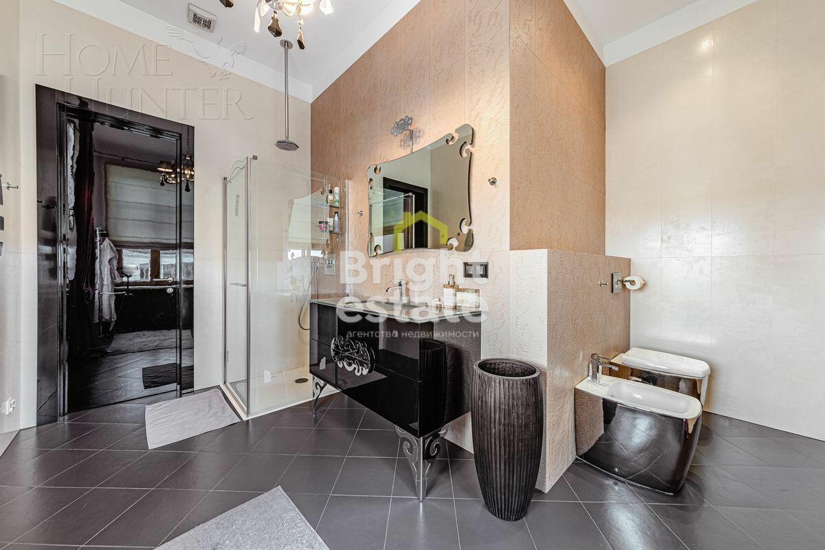 2-этажный коттедж 1 250 м² с отделкой