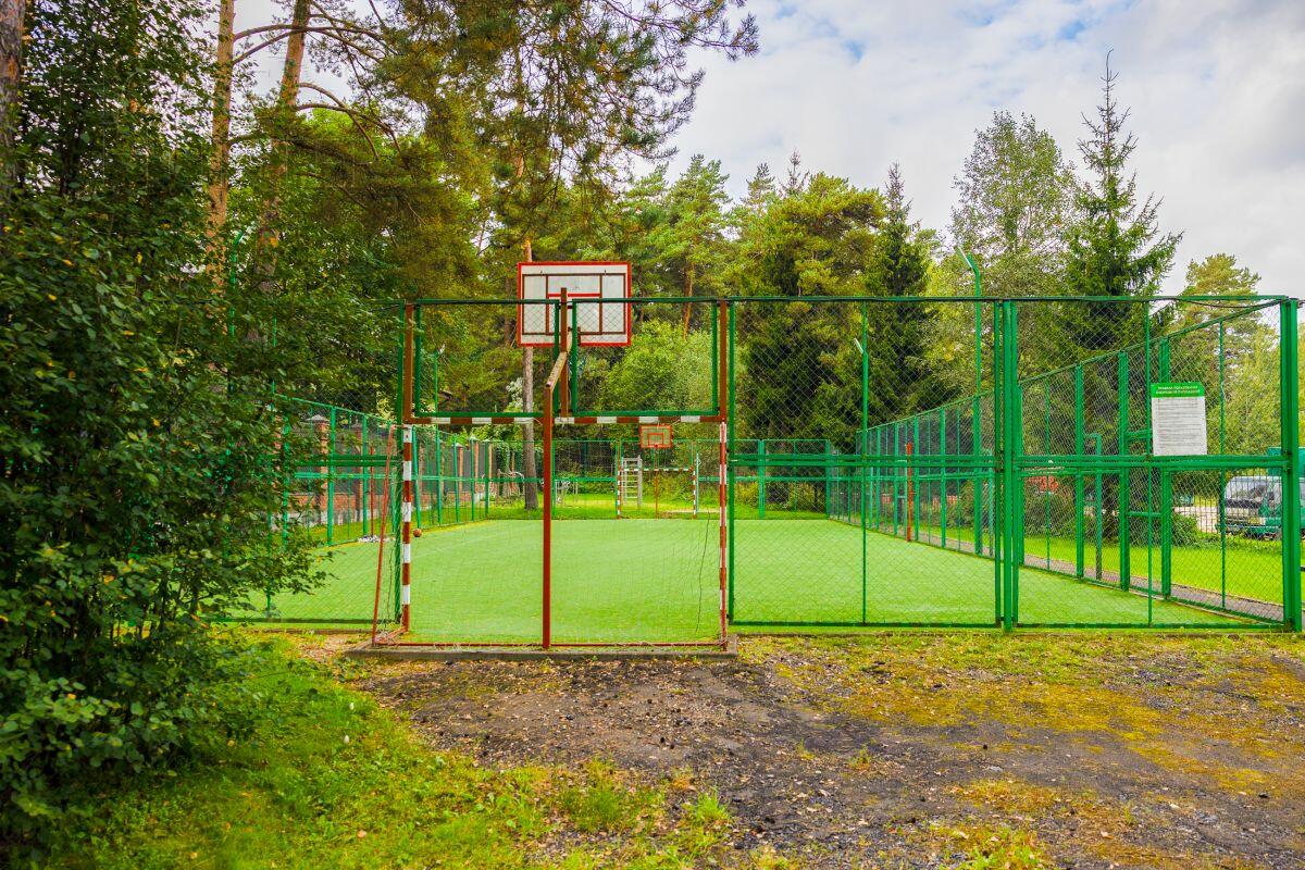 2-этажный коттедж 400 м² с отделкой