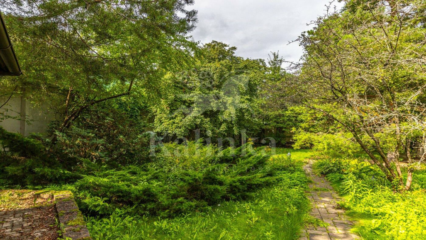 2-этажный коттедж 720 м² с отделкой