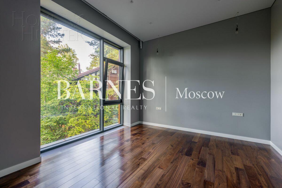 2-этажный коттедж 650 м² с отделкой