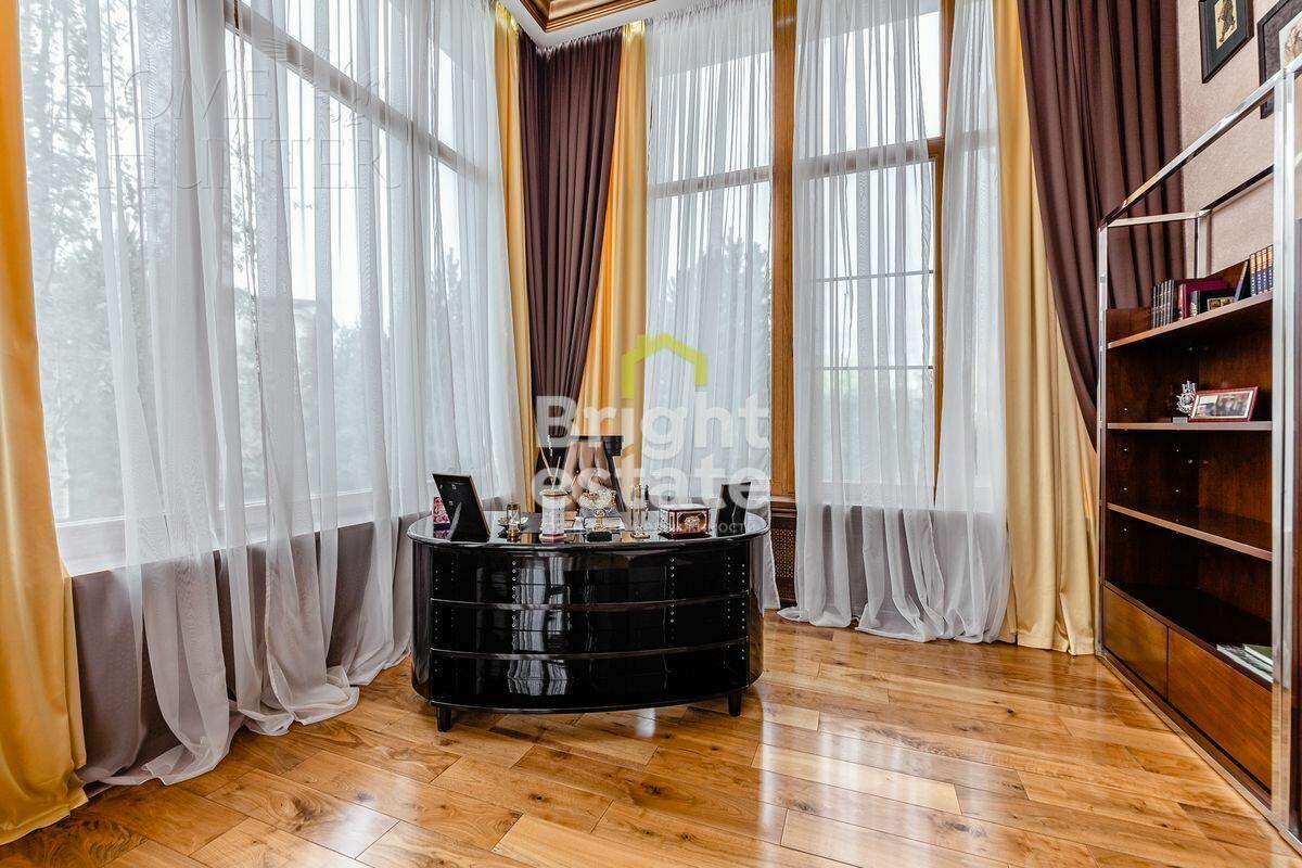 2-этажный коттедж 1 250 м² с отделкой