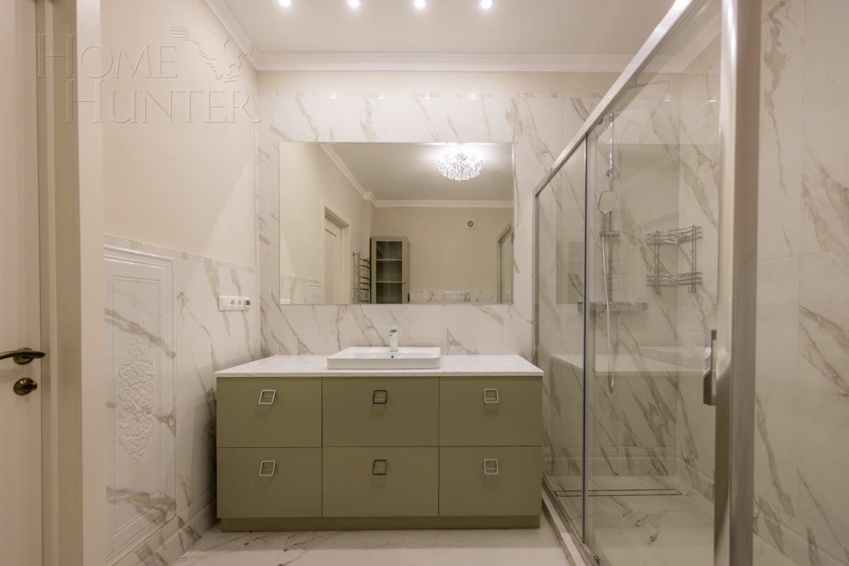 2-этажный коттедж 400 м² с отделкой