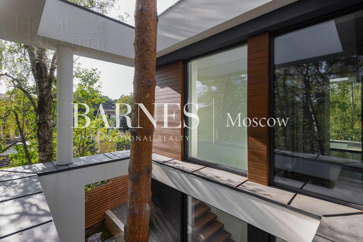 2-этажный коттедж 650 м² с отделкой