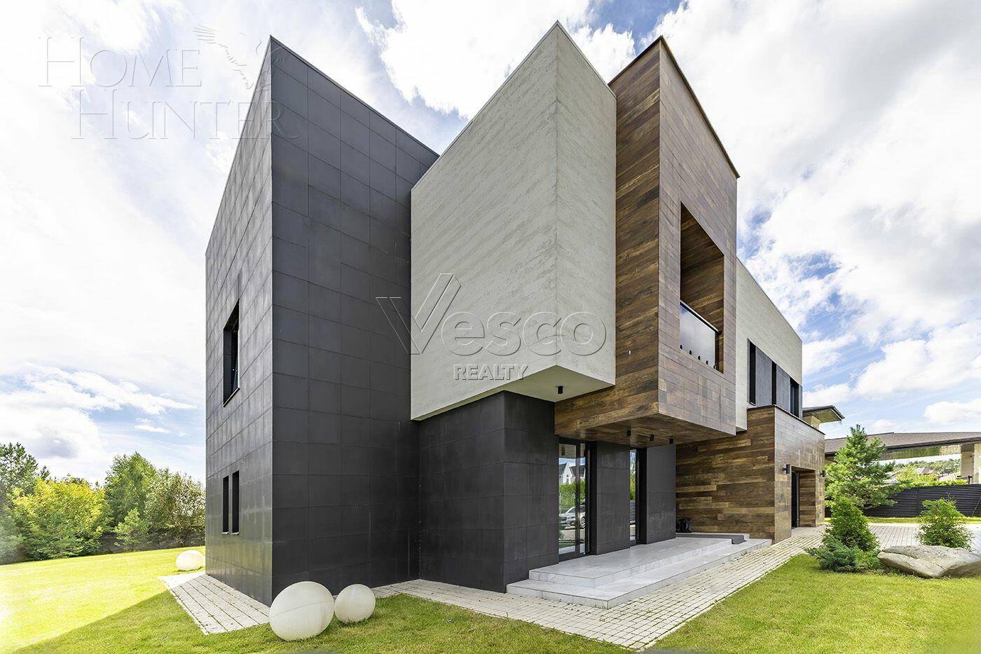 2-этажный коттедж 540 м² с отделкой