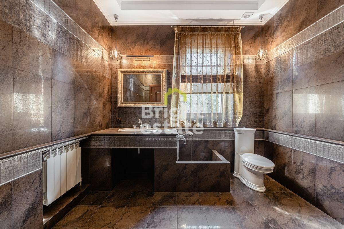 2-этажный коттедж 800 м² с отделкой