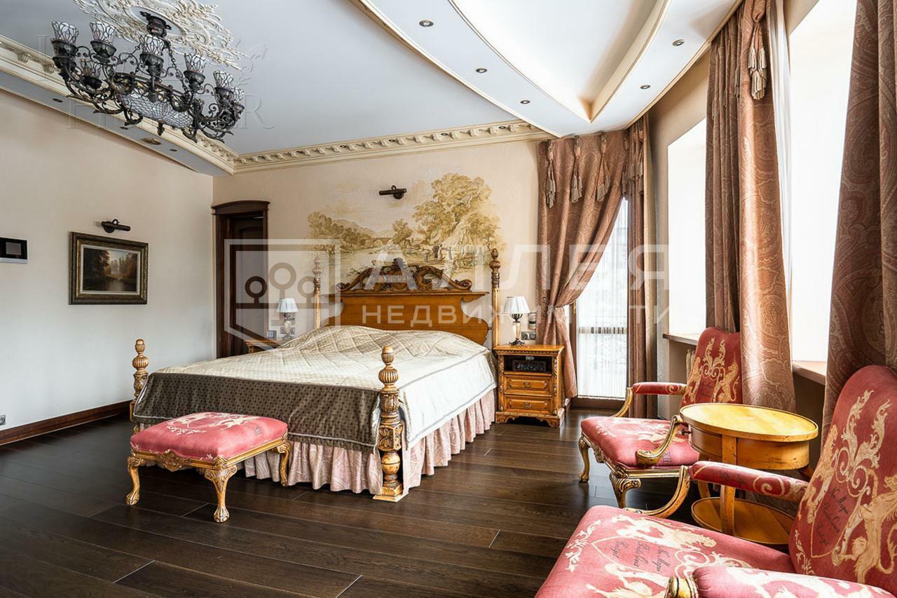 2-этажный коттедж 691.8 м² с отделкой