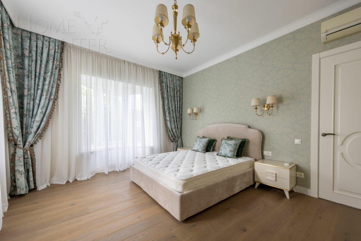 2-этажный коттедж 400 м² с отделкой