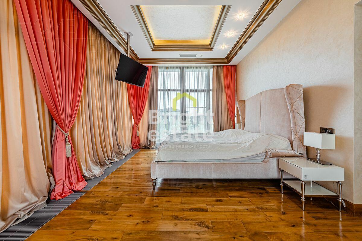 2-этажный коттедж 1 250 м² с отделкой