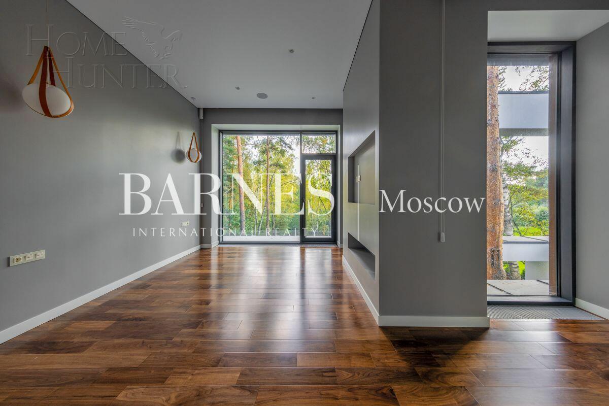 2-этажный коттедж 650 м² с отделкой