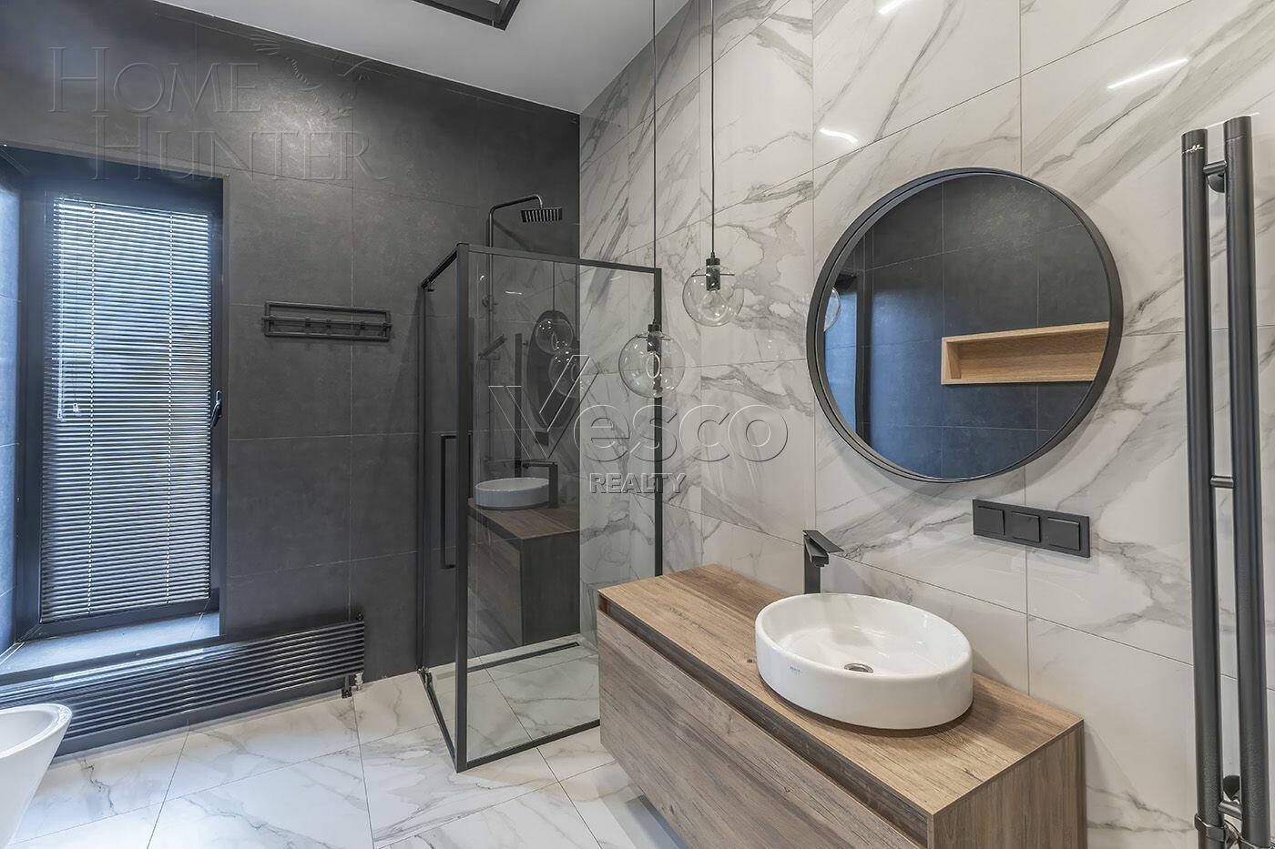 2-этажный коттедж 540 м² с отделкой