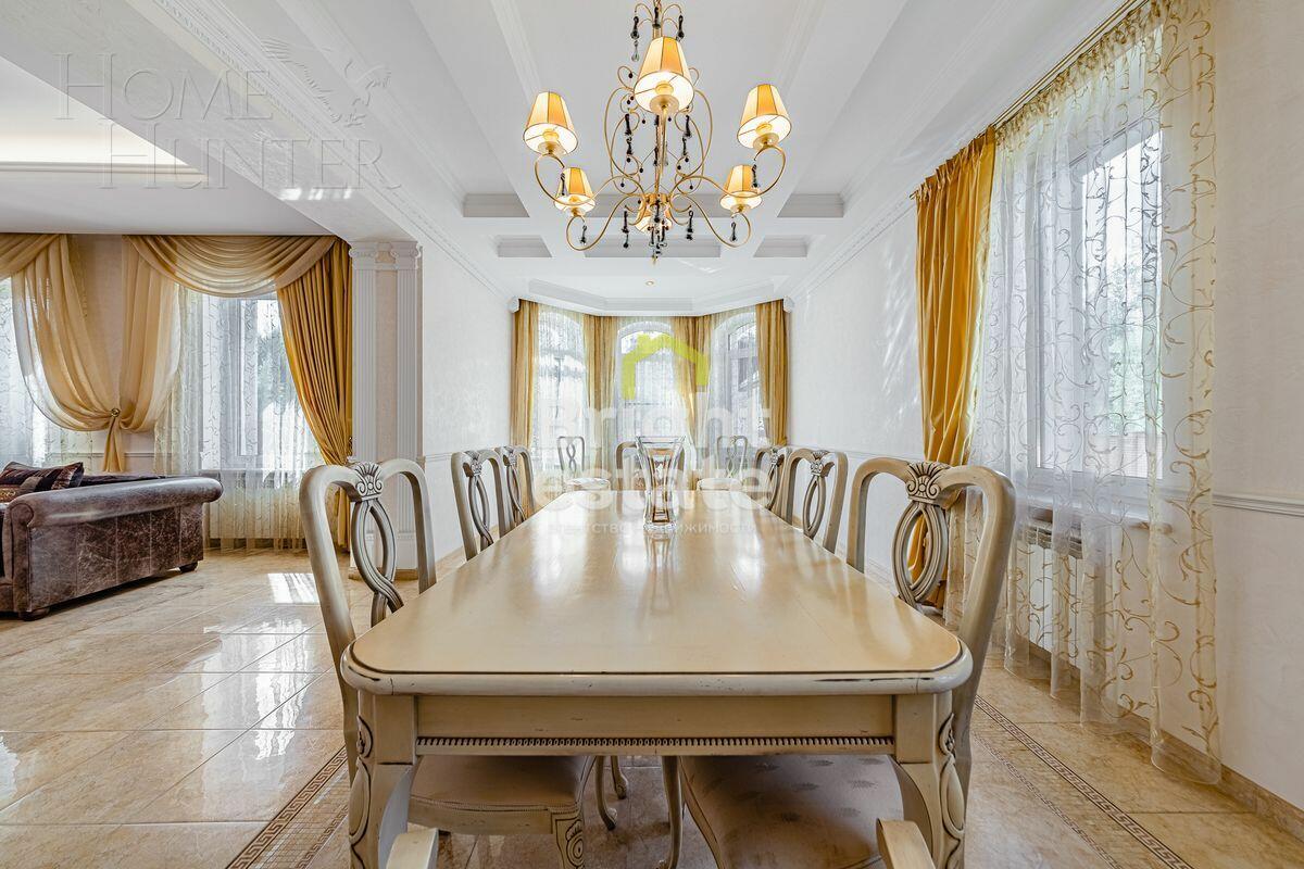 2-этажный коттедж 800 м² с отделкой