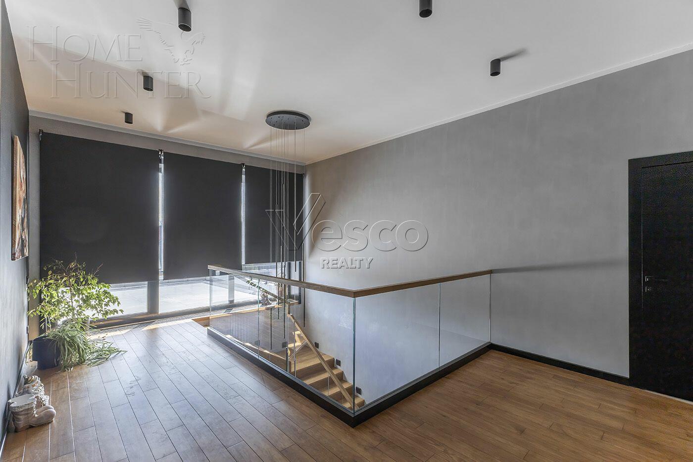 2-этажный коттедж 540 м² с отделкой