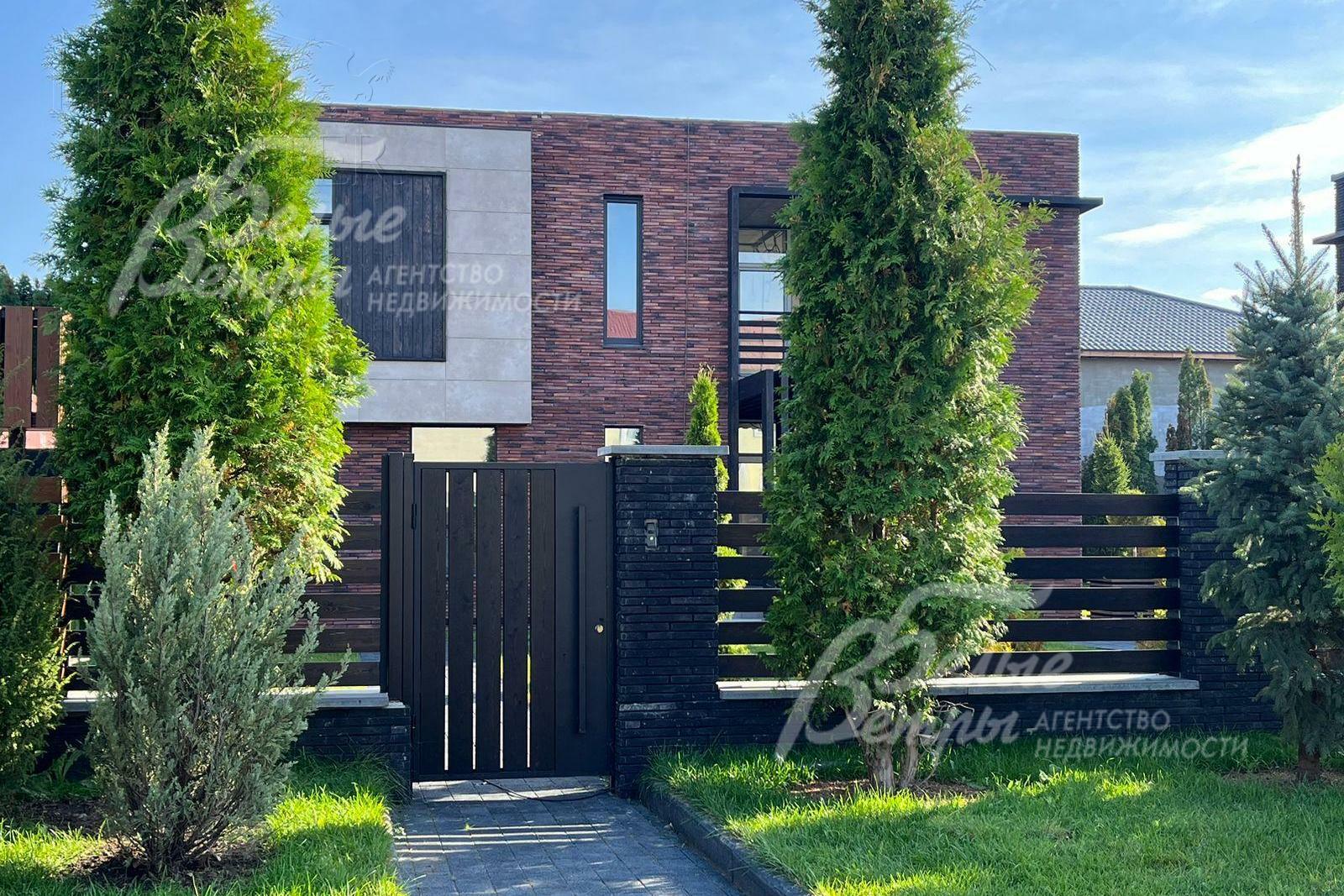 2-этажный коттедж 256 м² без отделки