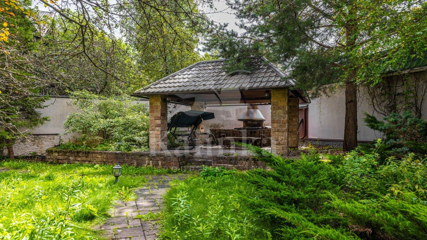 2-этажный коттедж 720 м² с отделкой