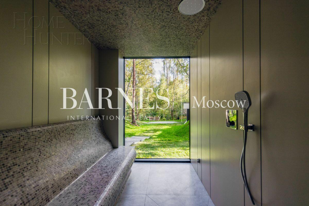 2-этажный коттедж 650 м² с отделкой