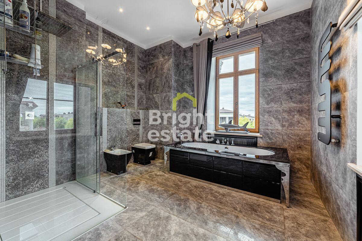 2-этажный коттедж 1 250 м² с отделкой