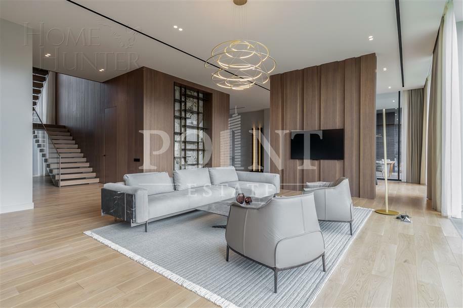 2-этажный коттедж 750 м² с отделкой