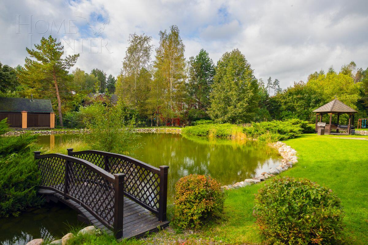 2-этажный коттедж 400 м² с отделкой