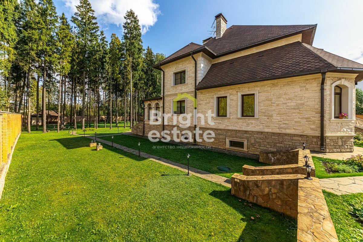 2-этажный коттедж 800 м² с отделкой