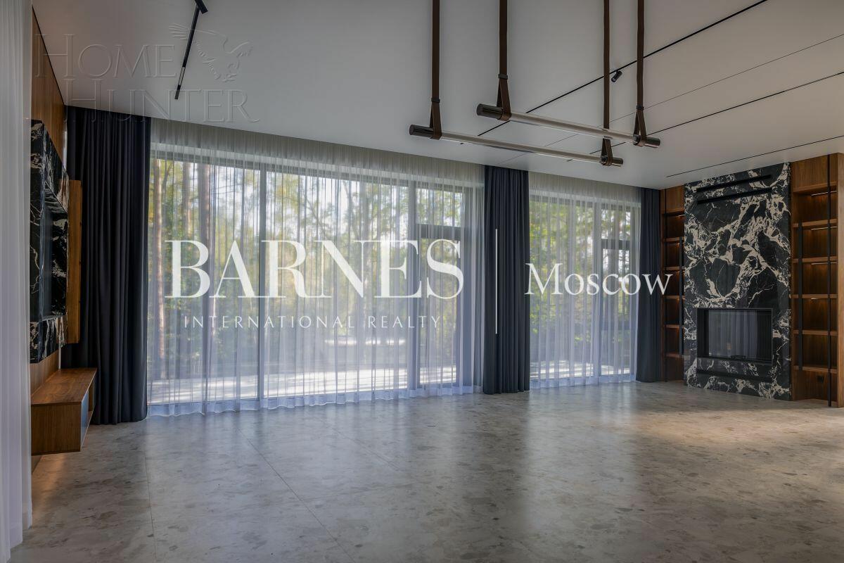 2-этажный коттедж 650 м² с отделкой