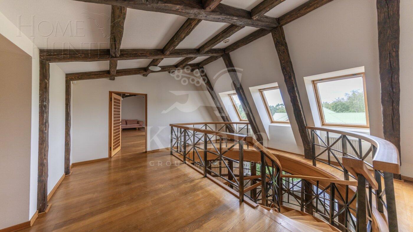 2-этажный коттедж 720 м² с отделкой