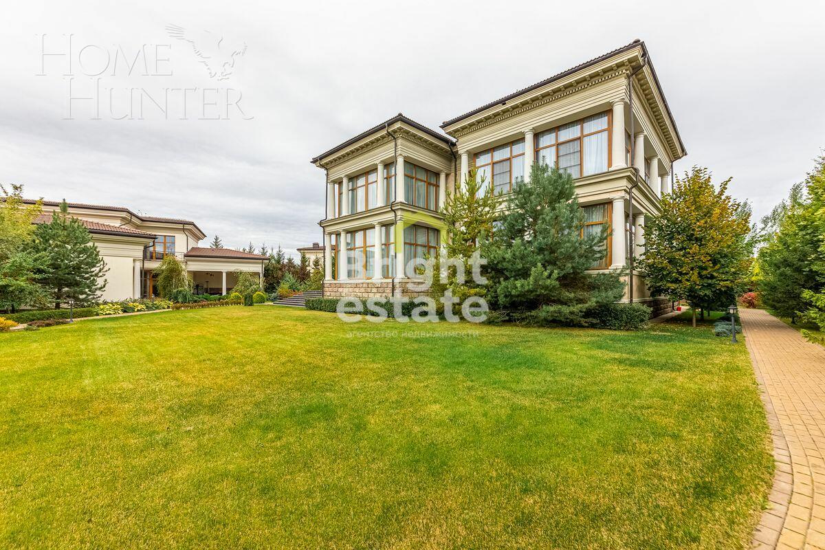 2-этажный коттедж 1 250 м² с отделкой