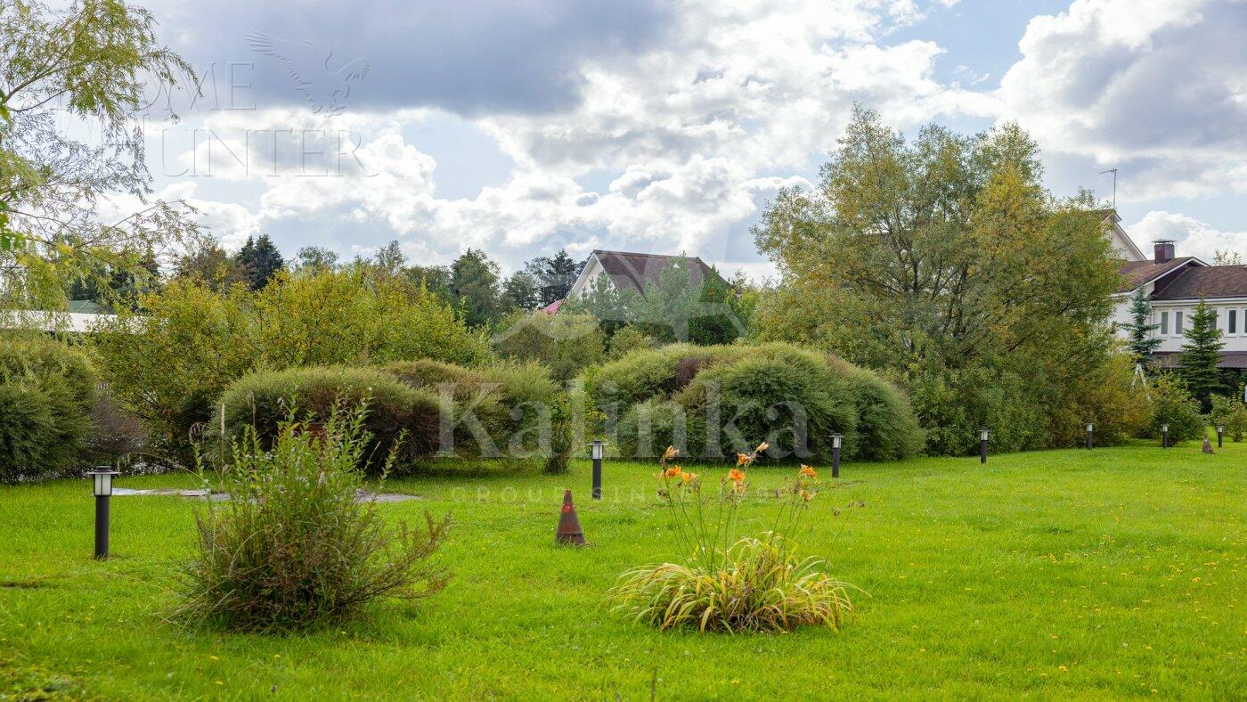 2-этажный коттедж 2 500 м² с отделкой