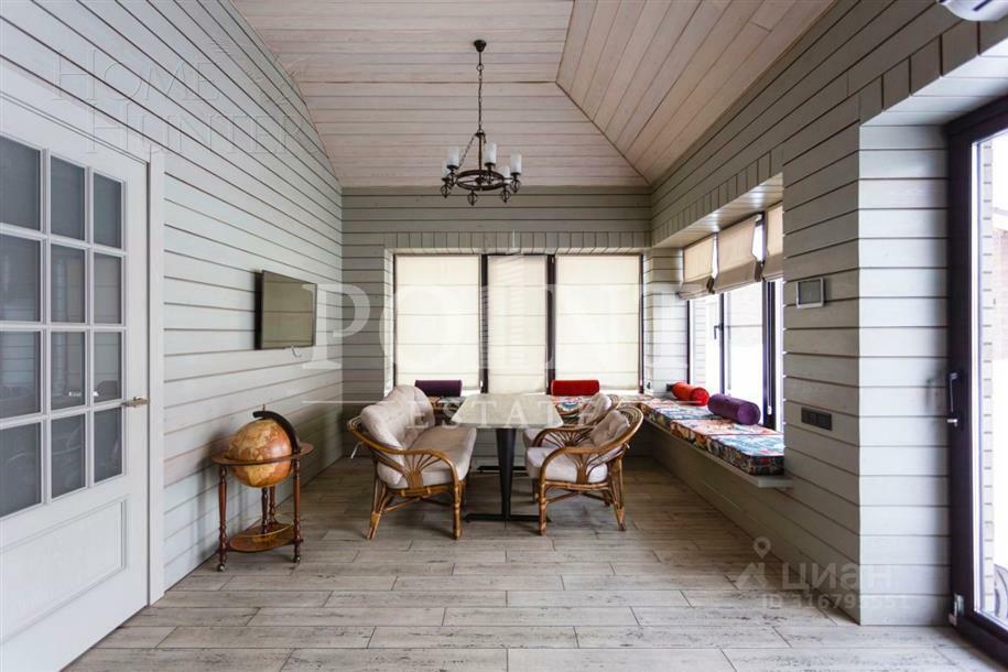 2-этажный коттедж 325 м² с отделкой