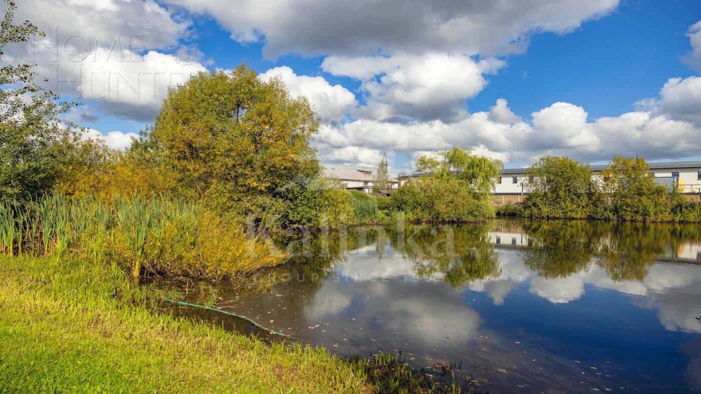 2-этажный коттедж 2 500 м² с отделкой