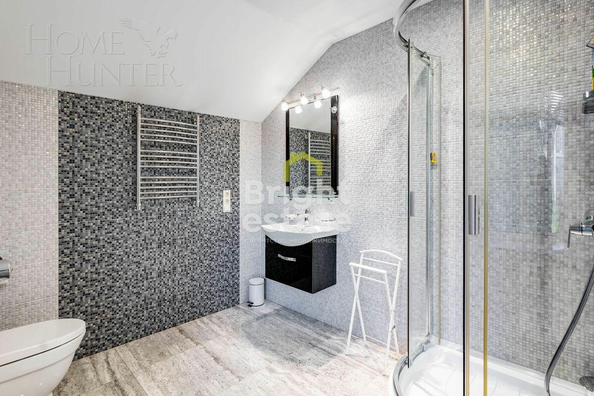 3-этажный коттедж 420 м² с отделкой